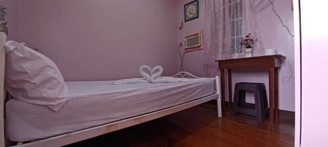 Donsol Aguluz Homestay Esterno foto
