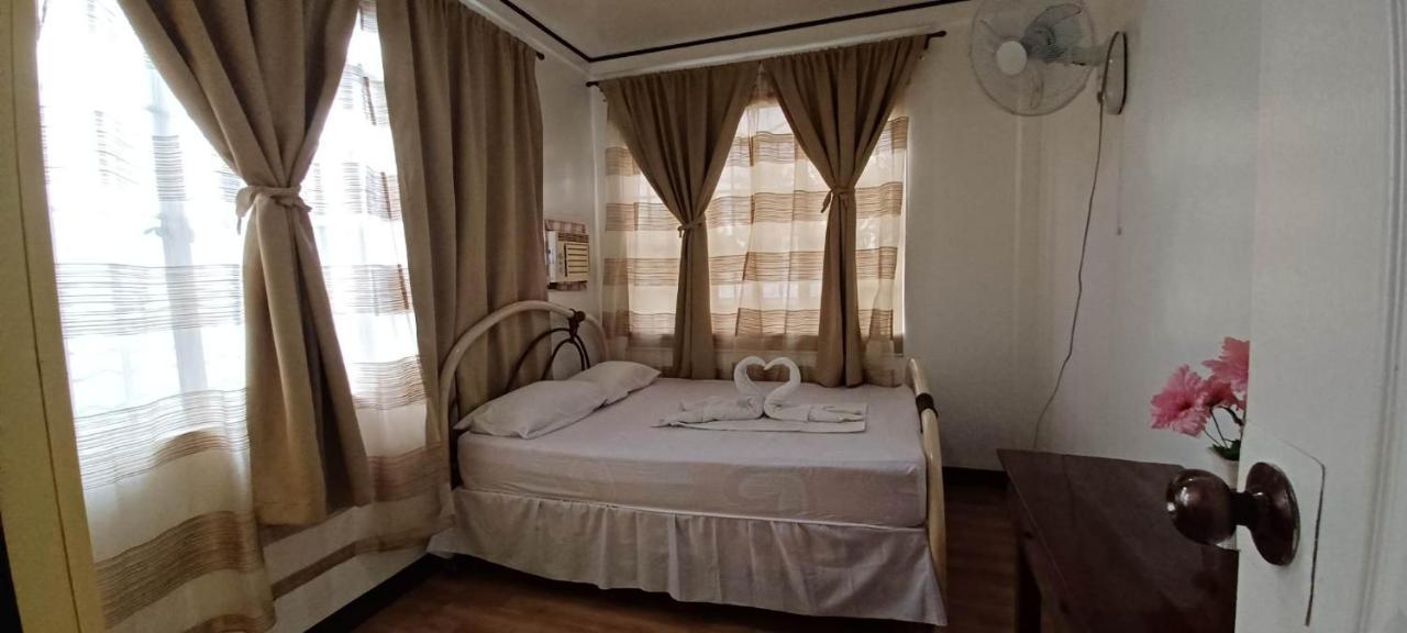 Donsol Aguluz Homestay Esterno foto