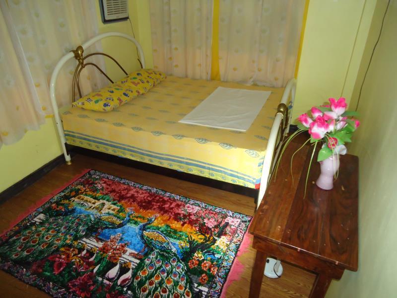 Donsol Aguluz Homestay Esterno foto