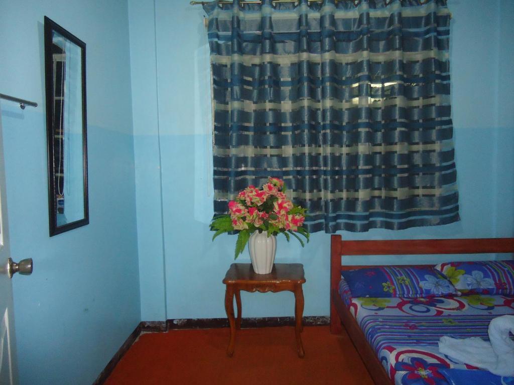 Donsol Aguluz Homestay Esterno foto